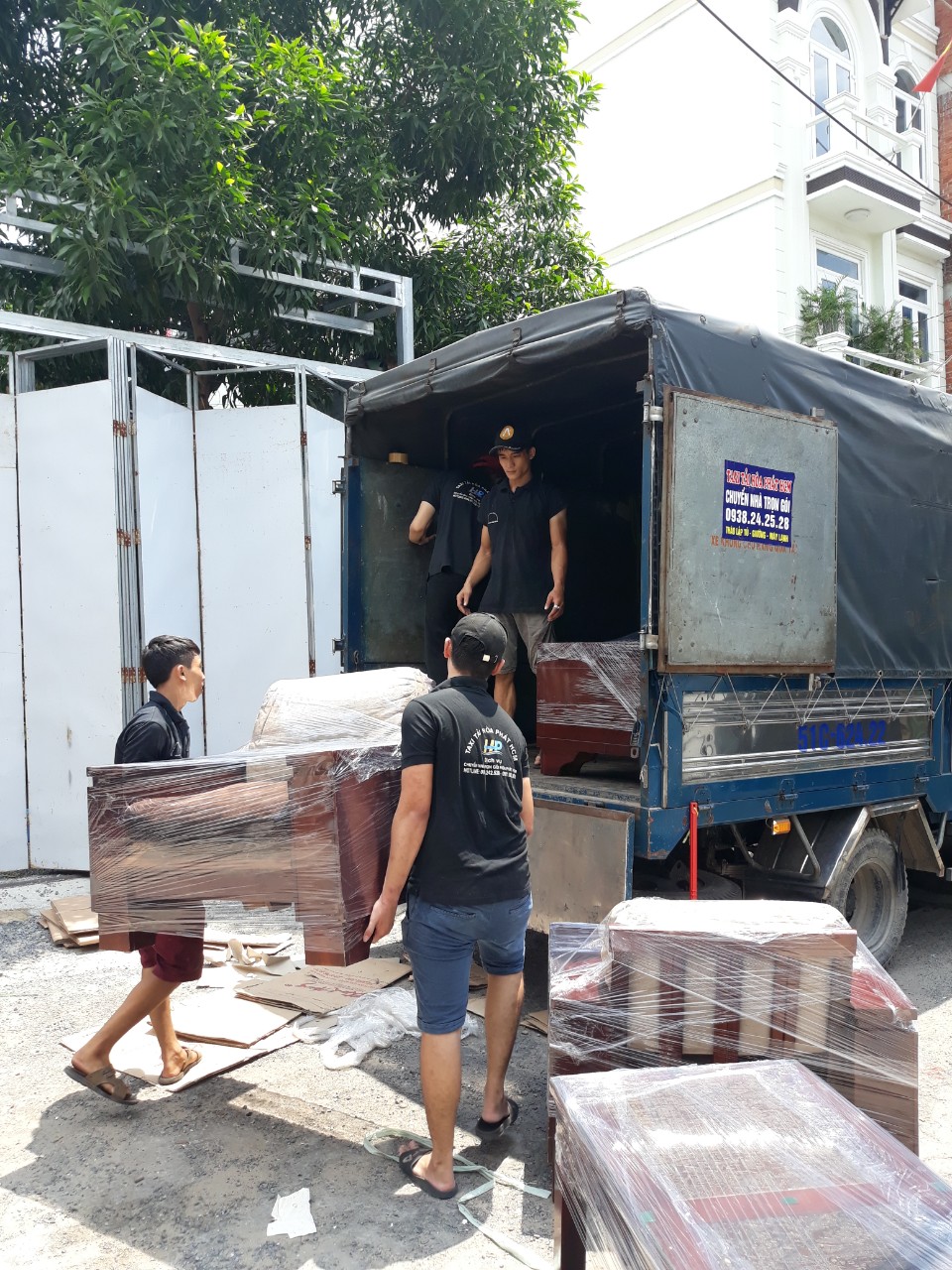 DỊCH VỤ XE TẢI CHỞ THUÊ THỦ ĐỨC UY TÍN, CHẤT LƯỢNG