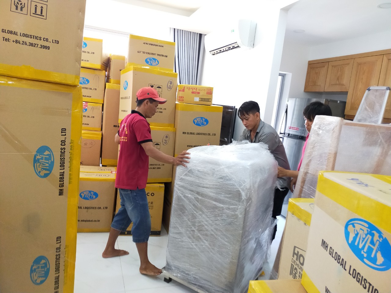 THUÊ XE TẢI CHUYỂN NHÀ