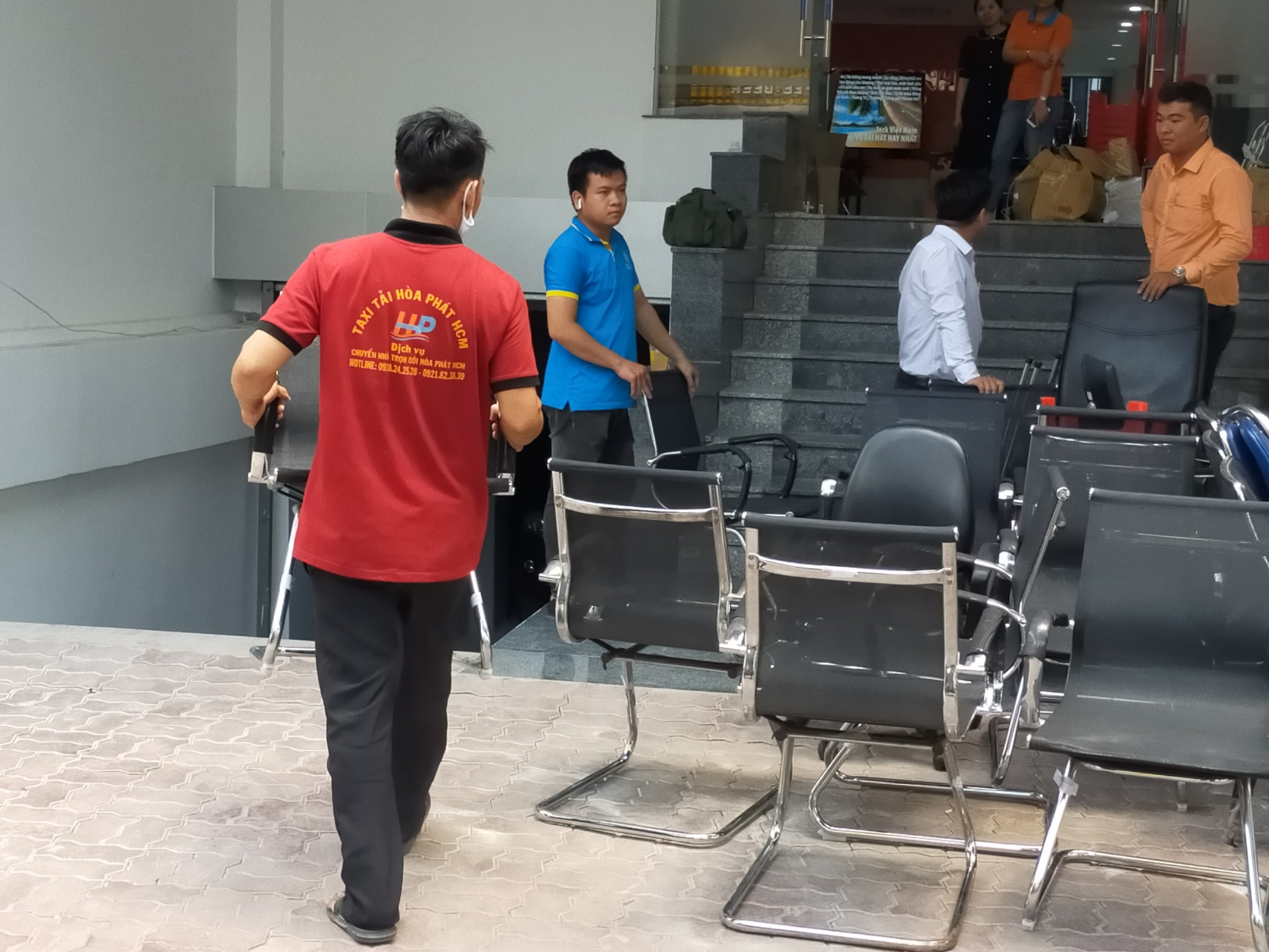 DỊCH VỤ CHUYỂN NHÀ QUẬN 10