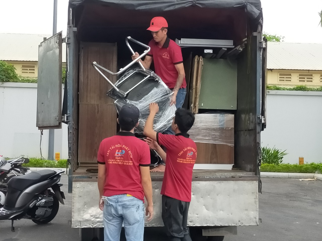 CHO THUÊ XE TẢI CHỞ HÀNG GIÁ RẺ QUẬN 11