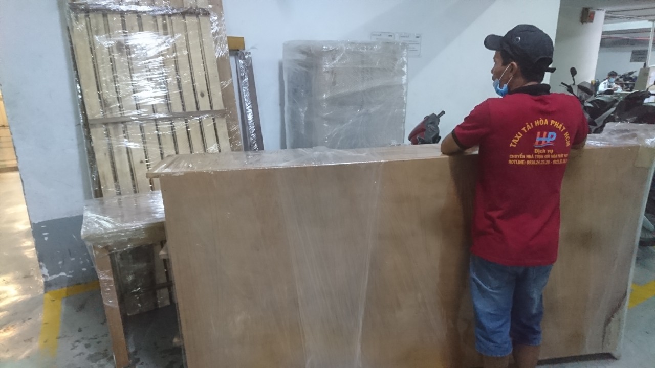 Tháo lắp giường tủ