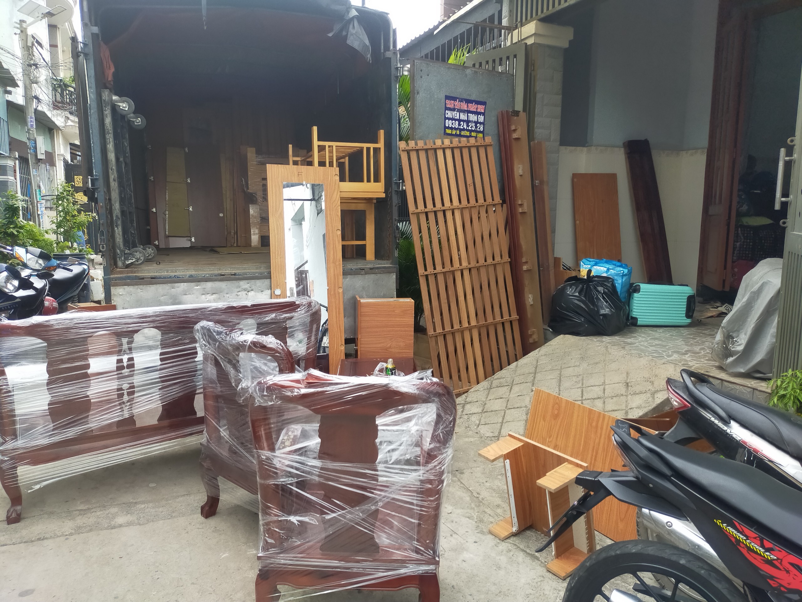 Dịch vụ chuyển nhà giá rẻ