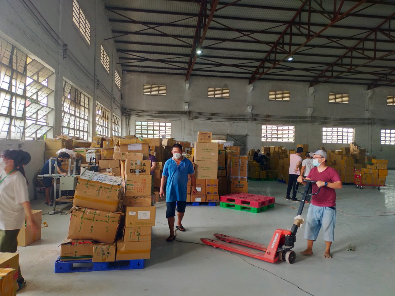DỊCH VỤ CHUYỂN ĐỒ ĐẠC TRỌN GÓI, GIÁ RẺ, NHANH CHÓNG – Hotline 0938.24.25.28