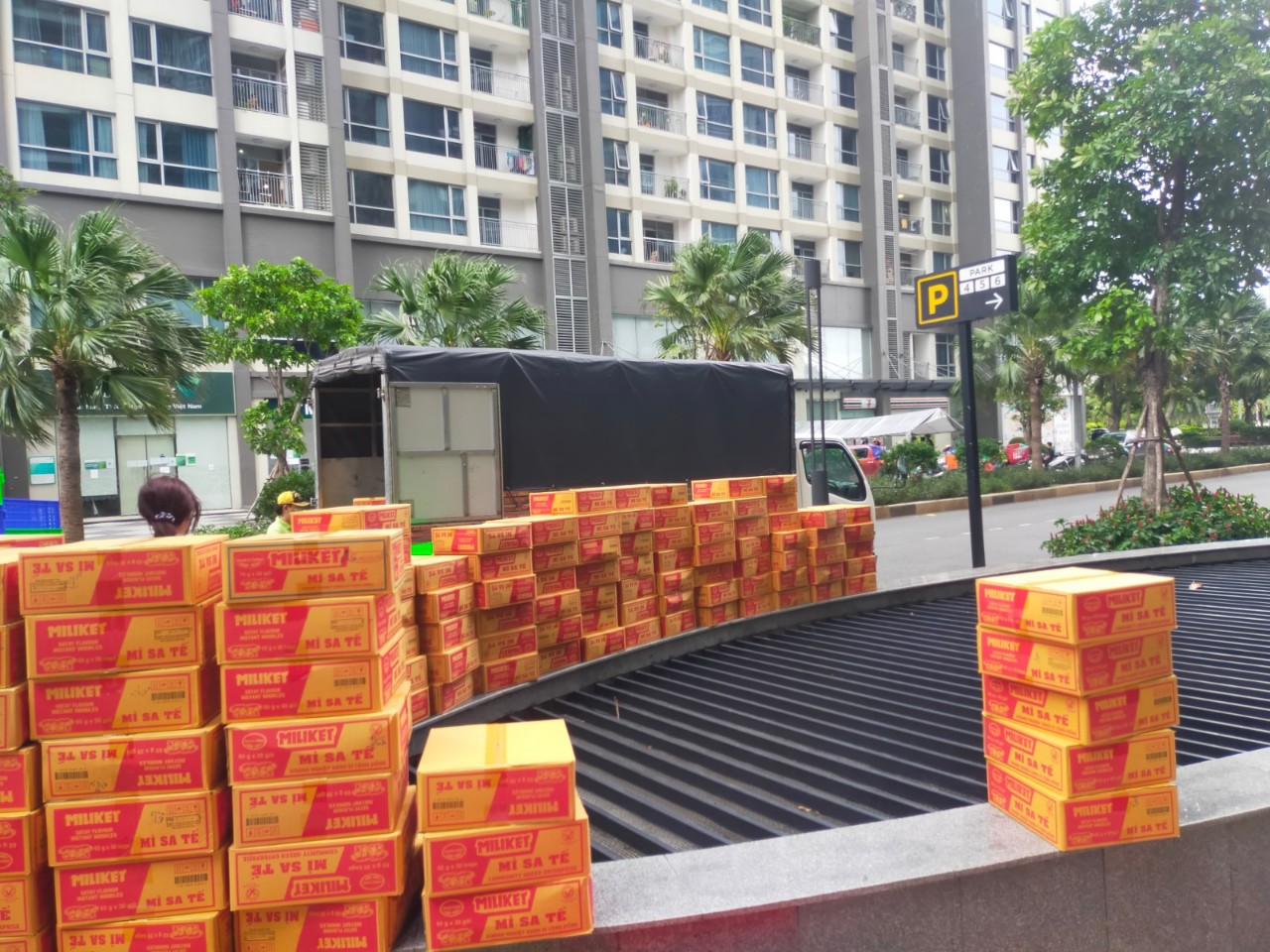 DỊCH VỤ XE TẢI CHỞ THUÊ QUẬN 2 UY TÍN, CHẤT LƯỢNG
