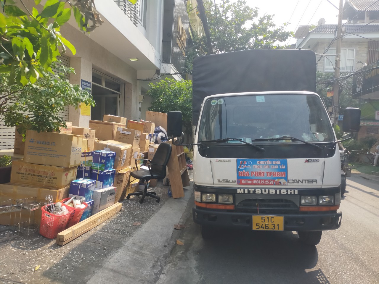 DỊCH VỤ CHỞ HÀNG GIÁ RẺ THỦ ĐỨC – Hotline: 0938.24.25.28