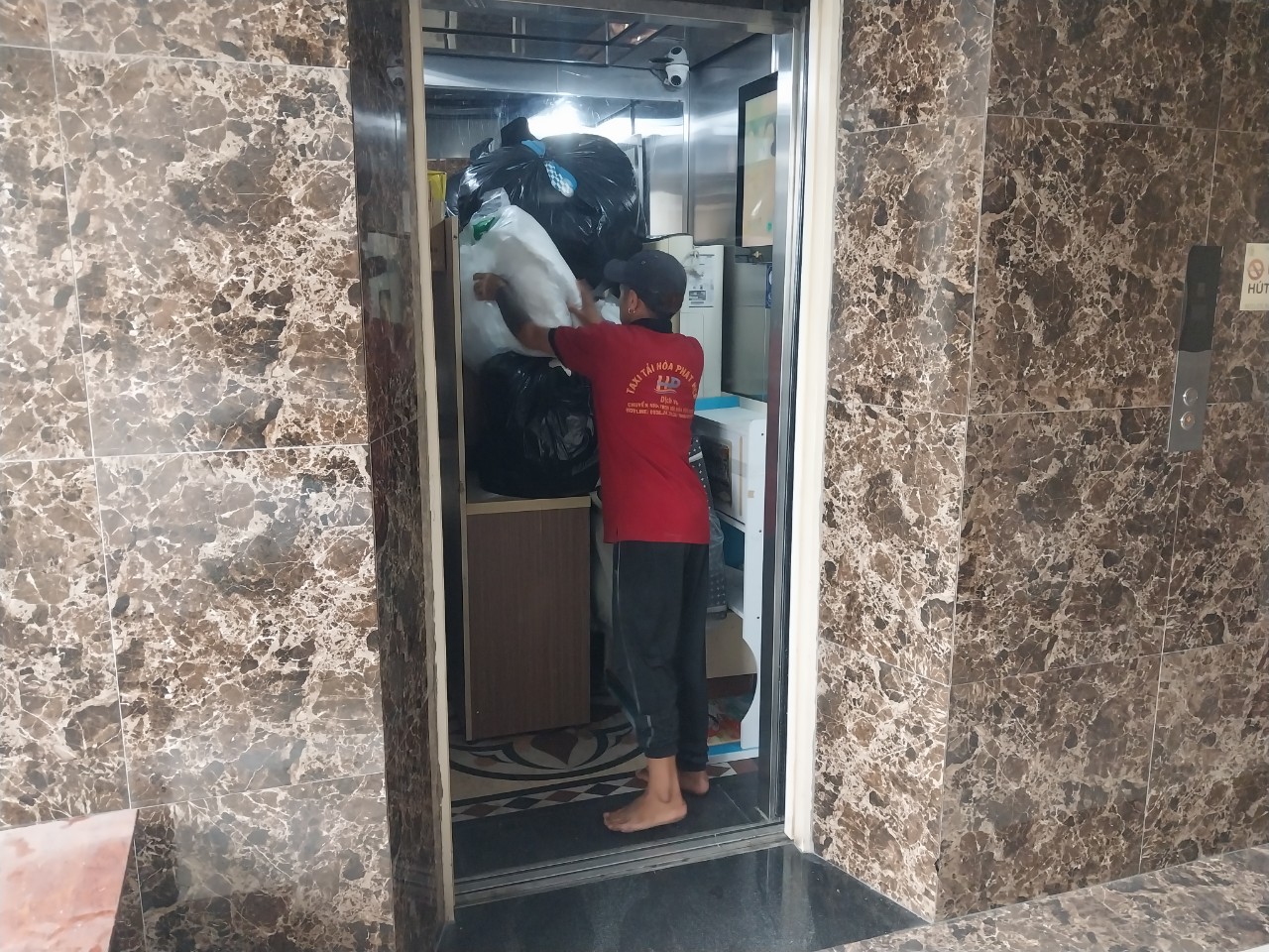 Kinh nghiệm chuyển nhà chung cư giá rẻ