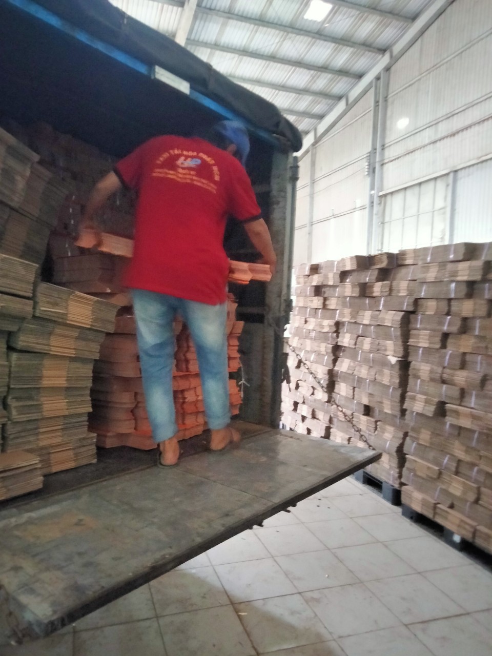 DỊCH VỤ BỐC XẾP HÀNG HÓA UY TÍN