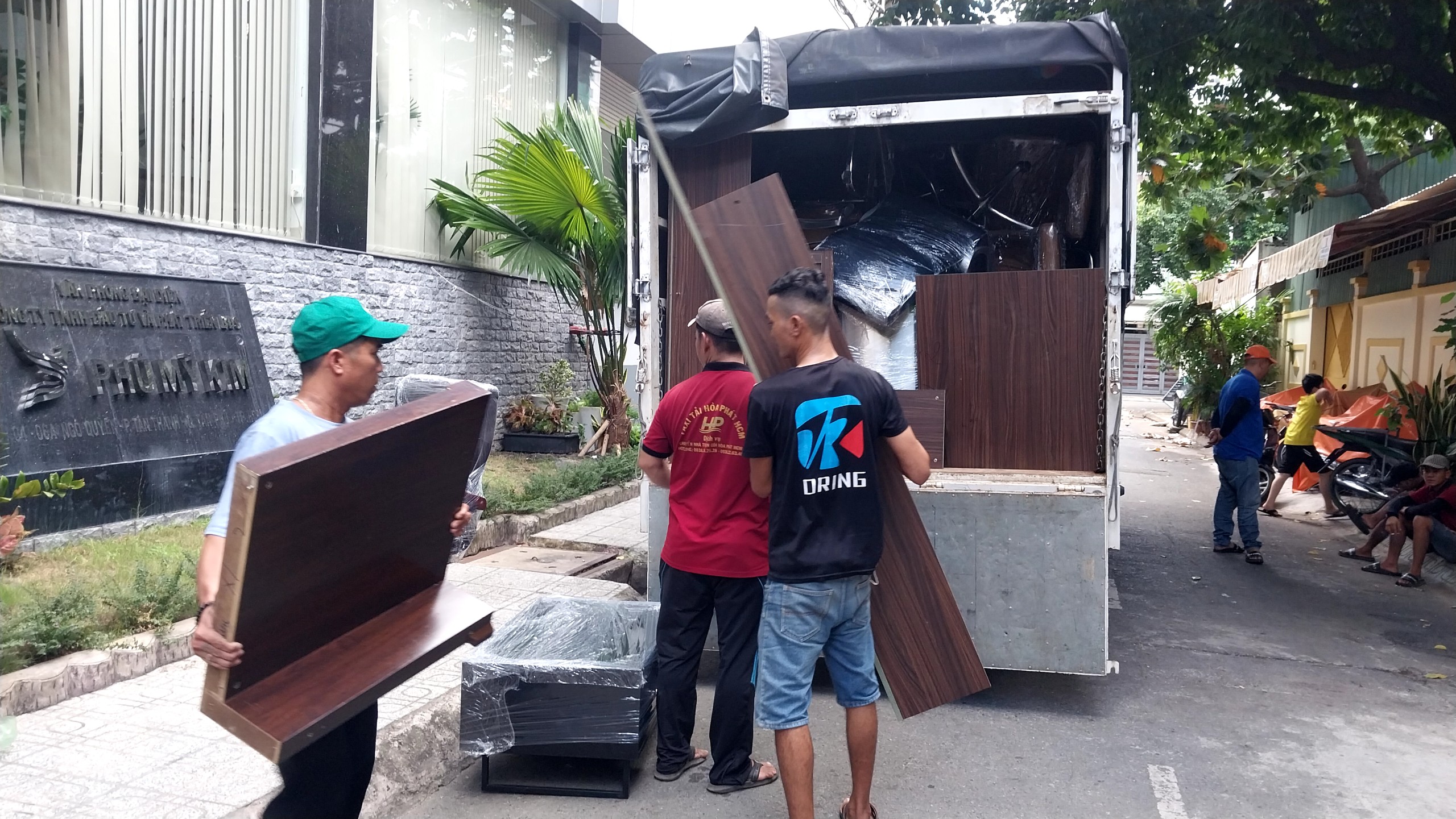 Chuyển Nhà Trọn Gói 24H TPHCM An Tâm Dọn Đến Nhà Mới
