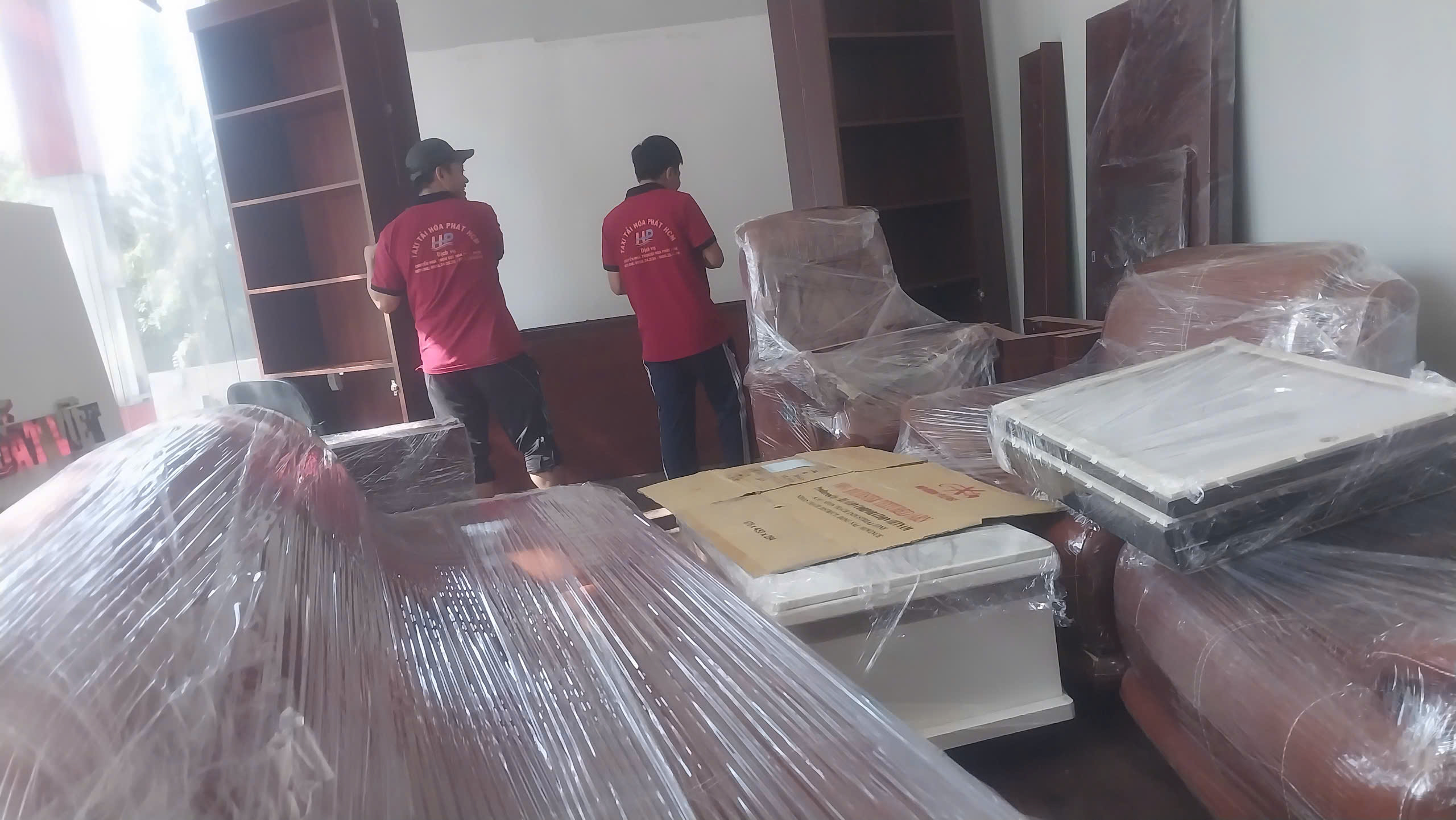 Bảo Mật Tài Sản Với Niêm Phong Thùng Hàng Hiệu Quả